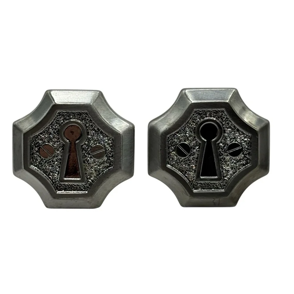 Hickok Keyhole Cufflinks Shiny Silver Tone Textured Vintage Ornate Unique Formal